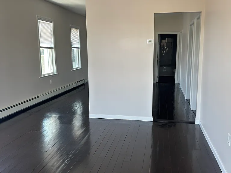 24 Potter St #2 — Photo 9