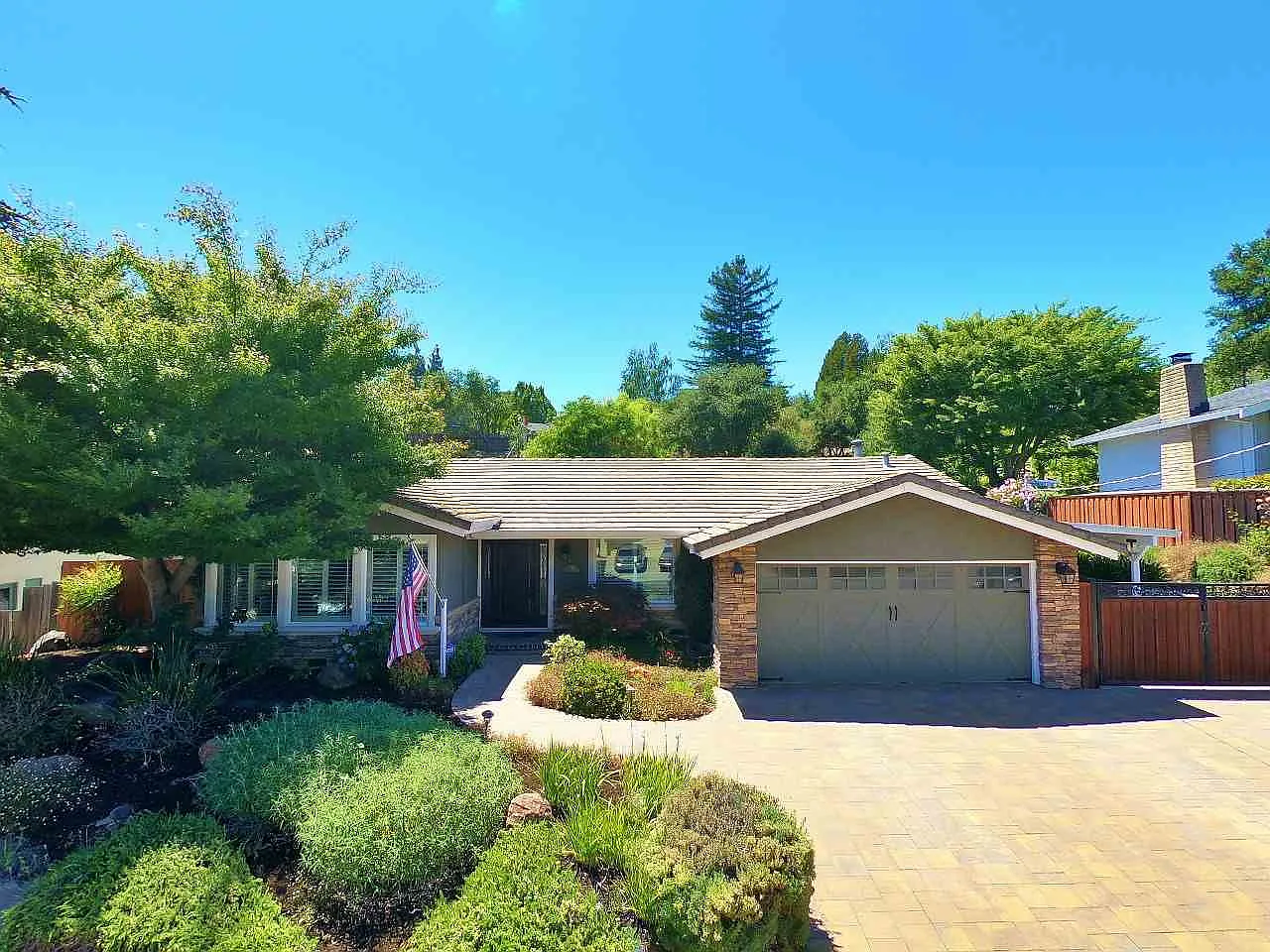 5876 Cold Water Dr photo 1