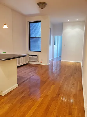 Rented by CitySites Real Estate Group | media 19