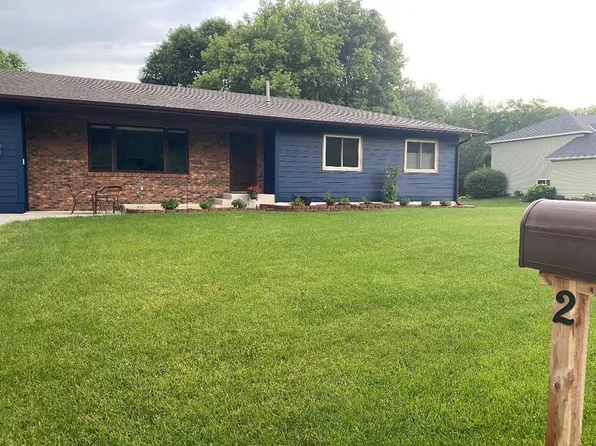 2 6th Ave S, Sartell, MN 56377