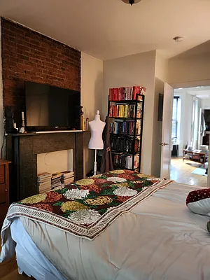 Rented by Frank Valvo Real Estate | media 5