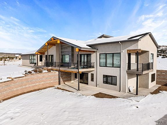 3rd image of 5843 Hart Ranch Dr