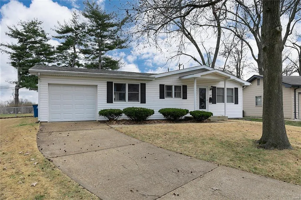 6806 Cherryvale Dr photo 1