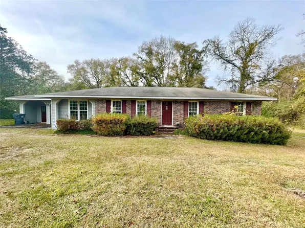 570 Claud Rd, Eclectic, AL 36024