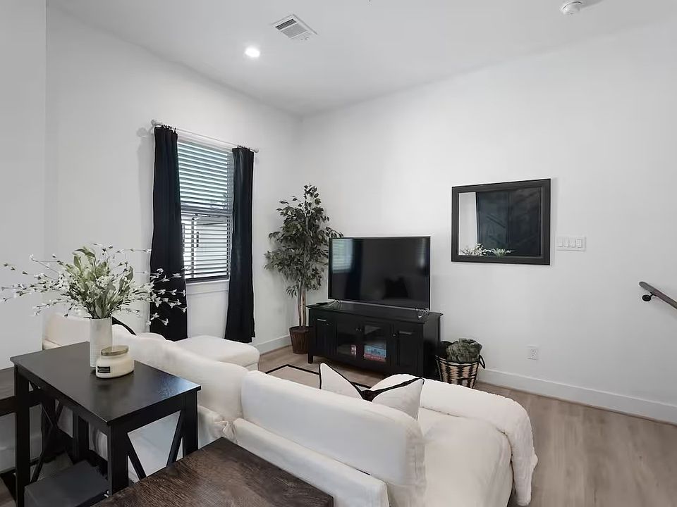 1st image of 4615 Indie Heights Ln