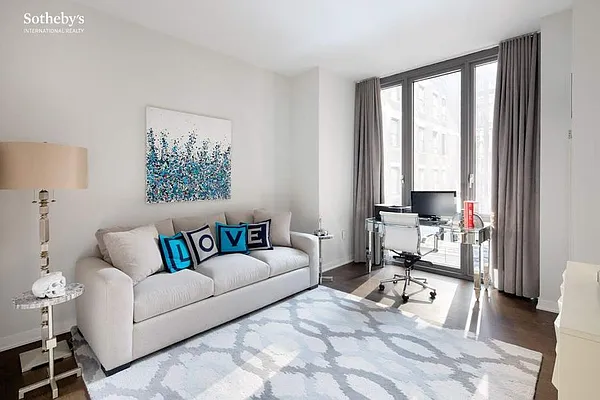 Sold by Sotheby's International Realty | media 7