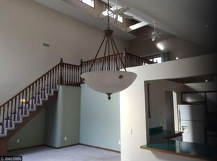 5617 W Bavarian Pass, Fridley, MN 55432