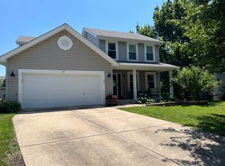 26 Fairwoods Ct, O'Fallon, MO 63368