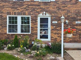6342 Beechfield Dr, Lansing, MI 48911