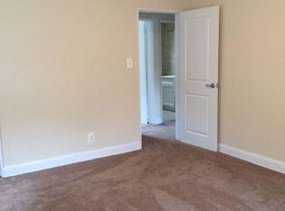 85 Arlo Rd APT 2B, Staten Island, NY 10301