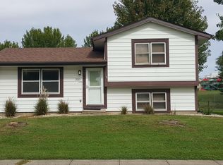 2201 2nd St SW, Altoona, IA 50009