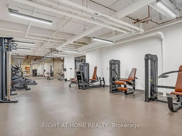 150 Logan Ave #437 — Photo 16