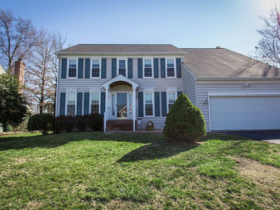 1st image of 6104 New Pembrook Ln