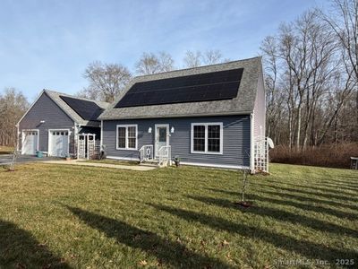 11 Stonehouse Drive, Moosup, CT, 06354