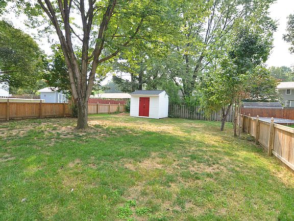 2nd image of 309 Norfolk St