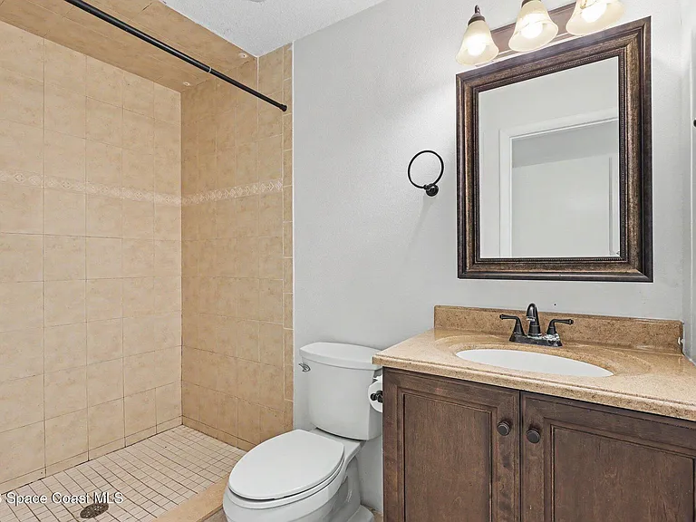 1032 Mary Joye Ave — Photo 10