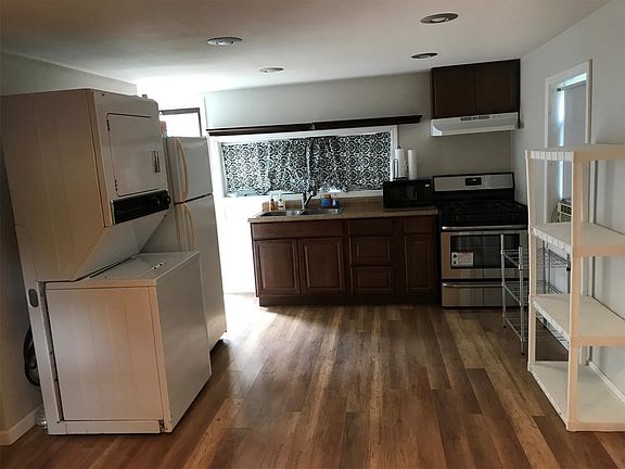 3rd image of 3822 N Faber Ave
