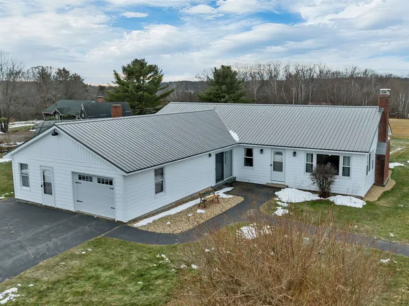 5 Greenwood Drive, Northfield, NH 03276