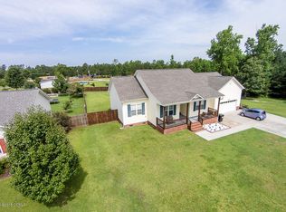 219 Raven Ridge Ct, Swansboro, NC 28584