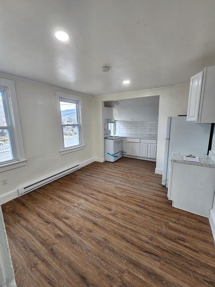 48 Center St 1, Ellenville, NY 12428 Zillow