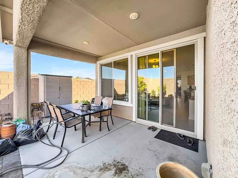 2404 Cold Canyon Ave — Photo 20