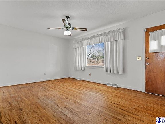 4th image of 1105 Pineneedle Rd