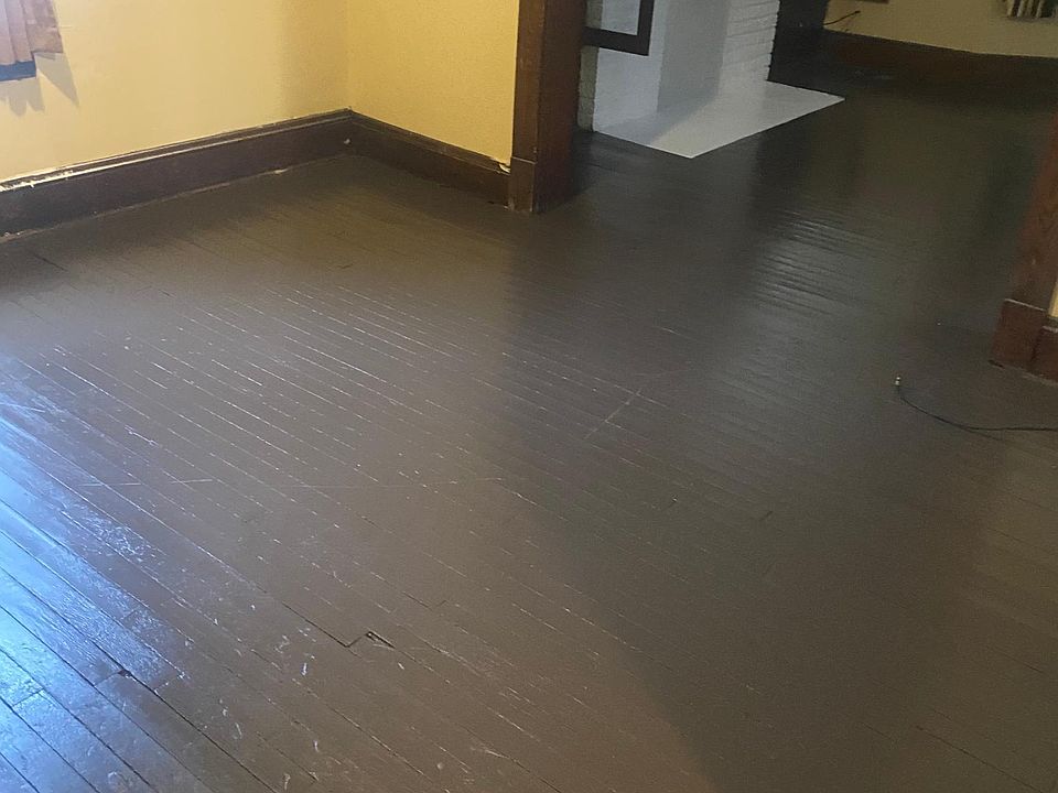 2nd image of 145404 Alder Ave