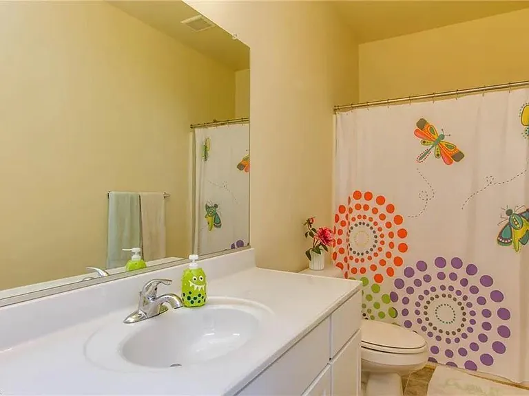 1012 Marble Walke Way — Photo 19