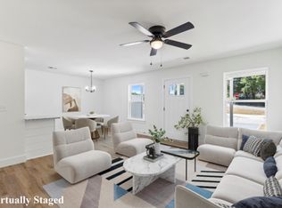 2 Arlington Rd, Greer, SC 29651