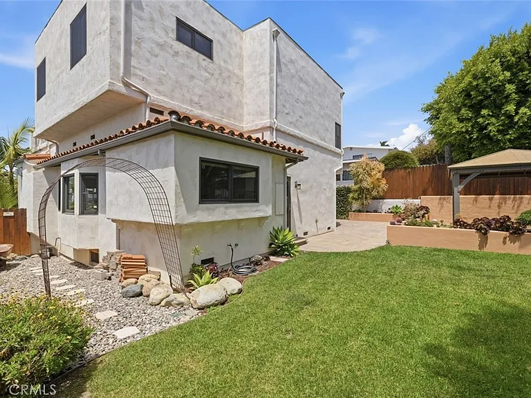 173 W Avenida Alessandro — Photo 31