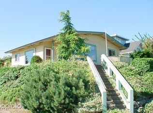 1401 8th St, Anacortes, WA 98221
