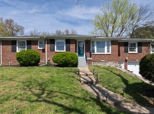 150 Lake Park Dr, Nashville, TN 37211