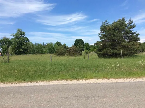 0 Camp Daggett Rd, Boyne City, MI 49712