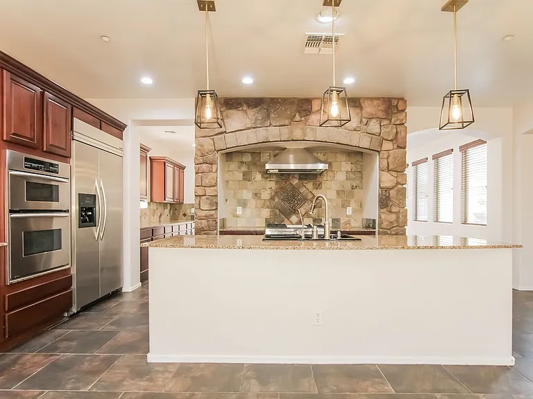 2433 W Horsetail Trl — Photo 12