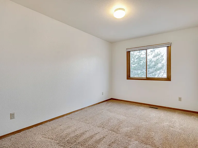 1025 Centennial Dr — Photo 22