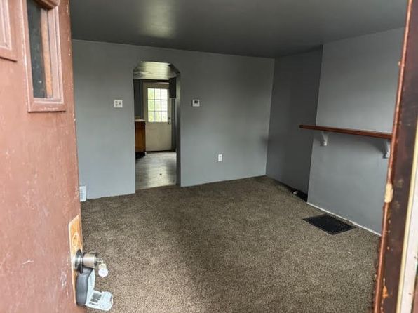 pittsburgh-pennsylvania-401914640 picture