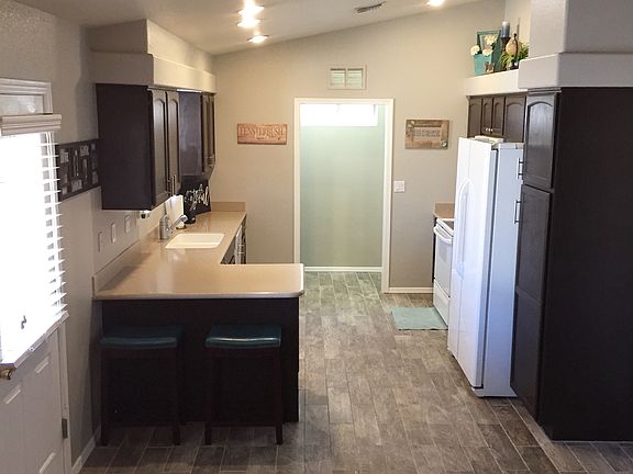 4th image of 3144 N Rainbow St