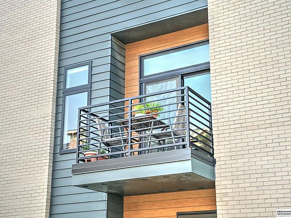 5th image of 2200 S 64th Ave