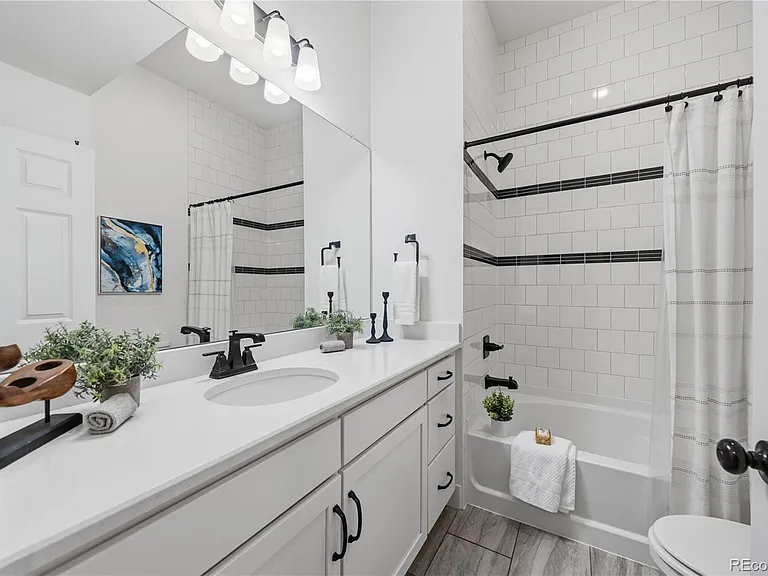 20750 E Beekman Pl — Photo 14