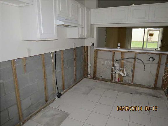 2nd image of 2244 Lake Woodberry Cir
