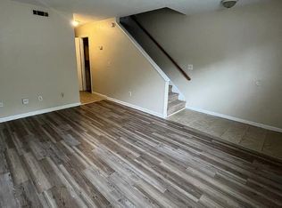 111 Timber Ln APT B, Summerville, SC 29485