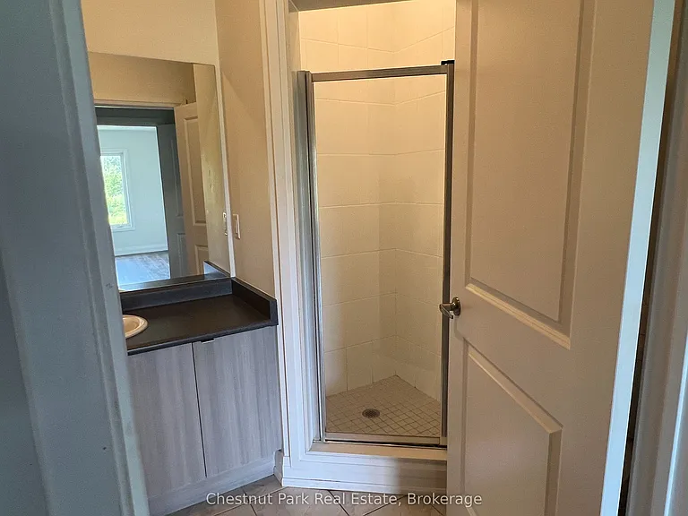 82 Kari Cres — Photo 18