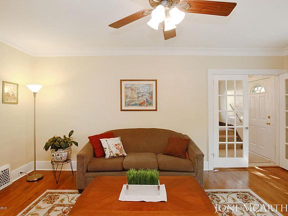 5th image of 1219 Giddings Ave SE