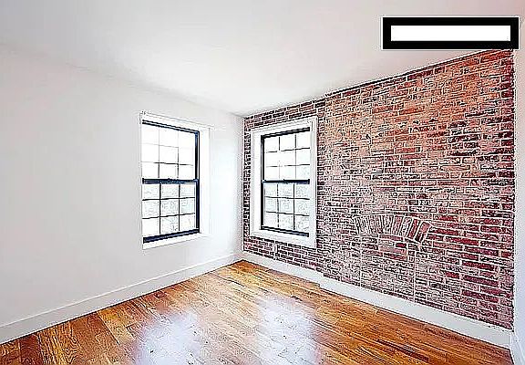 3rd image of 506 Warren St #4R