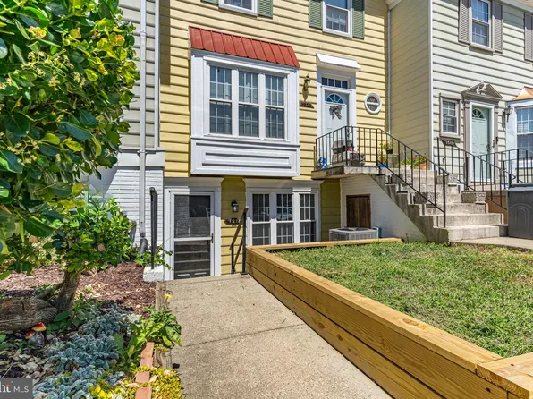 1518 Lowell Ct, Crofton, MD 21114