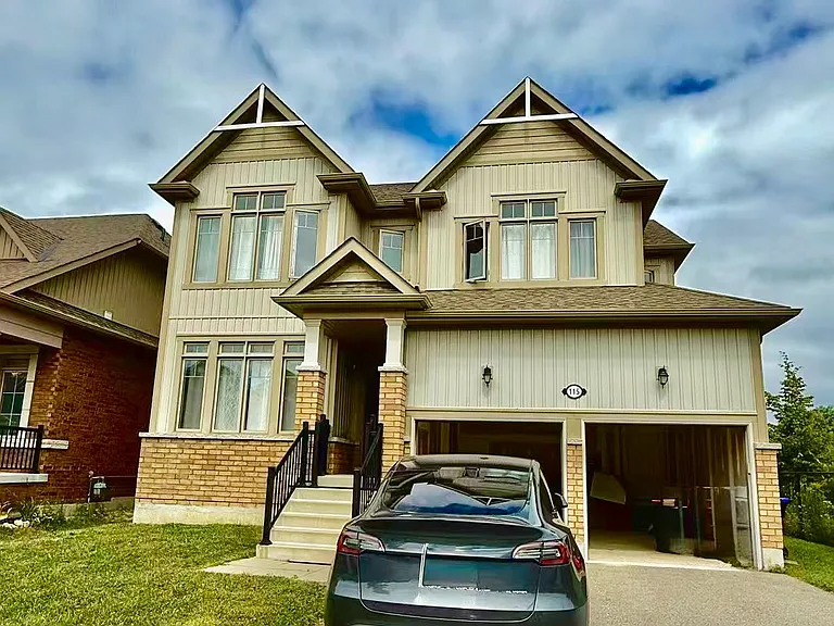 115 Kirby Ave — Photo 1