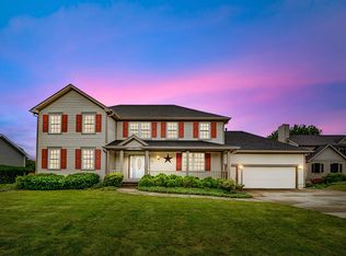 77 Patton Dr, Springboro, OH 45066