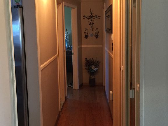 3rd image of 32465 Revere Dr
