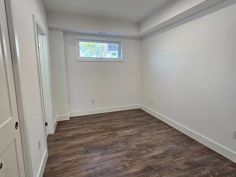 6638 McLeod Rd #116 — Photo 8