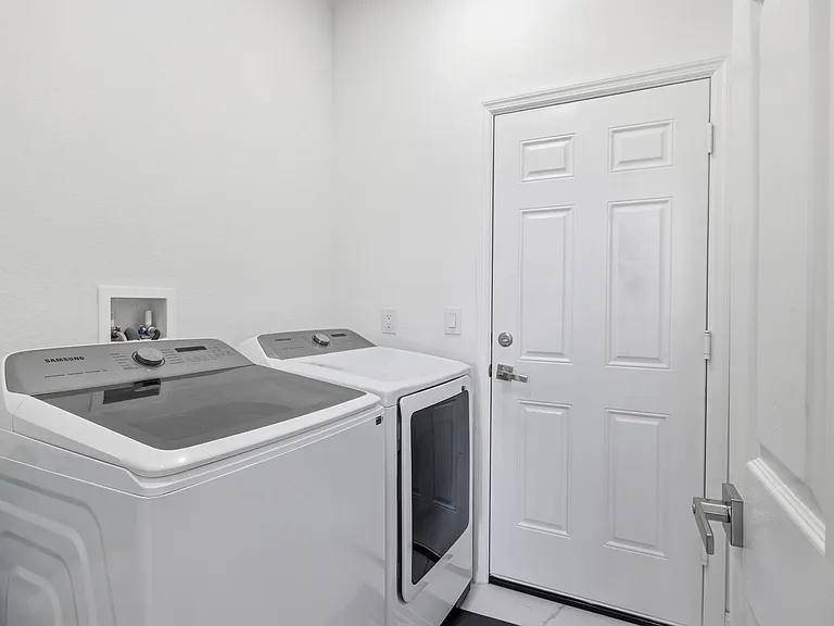 3705 Kelsey St — Photo 30